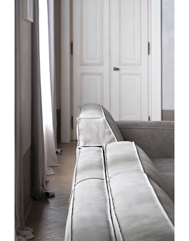UP SOFA by Giuseppe Viganò 5
