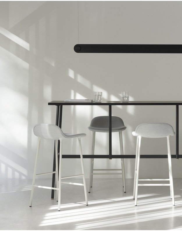 KĖDĖ FORM LOW STEEL UPHOLSTERY | +spalvos 6