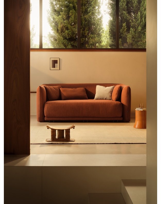 SOFA - LOVA JILL
