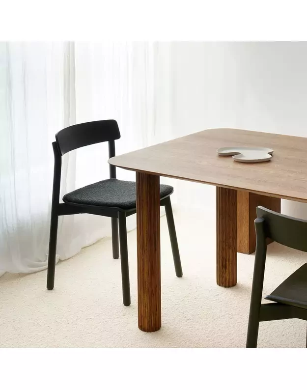 ARCHE SOFT CHAIR | Black oak 4