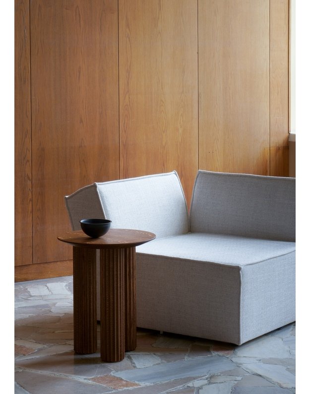 FILAR HIGH SIDE TABLE | Dark oak 3