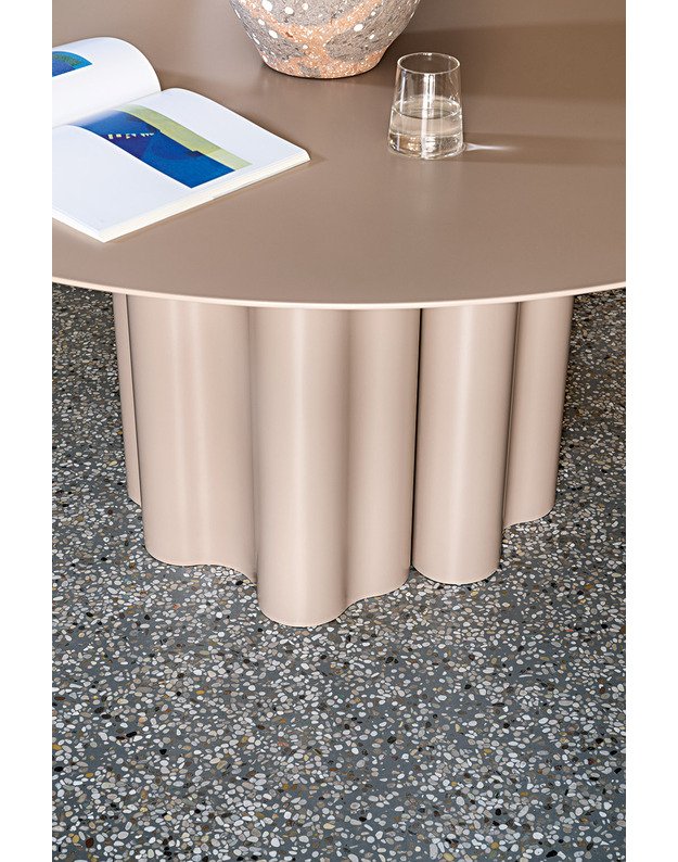 STALAS TEATRO MAGICO by 967 Arch | Lacquered | +dydžiai 4