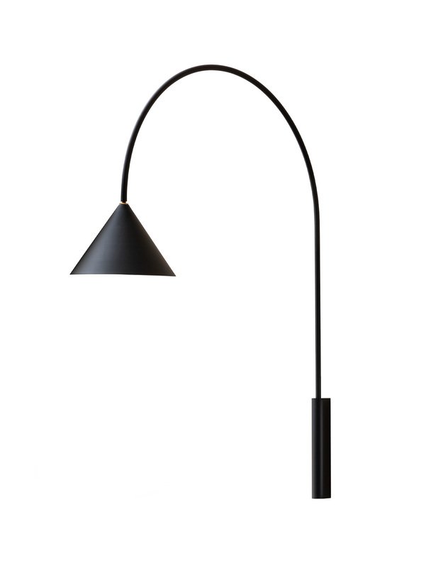 OZZ WALL LAMP