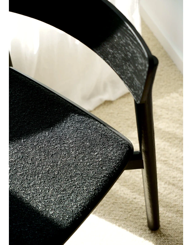 KĖDĖ ARCHE SOFT | Black oak