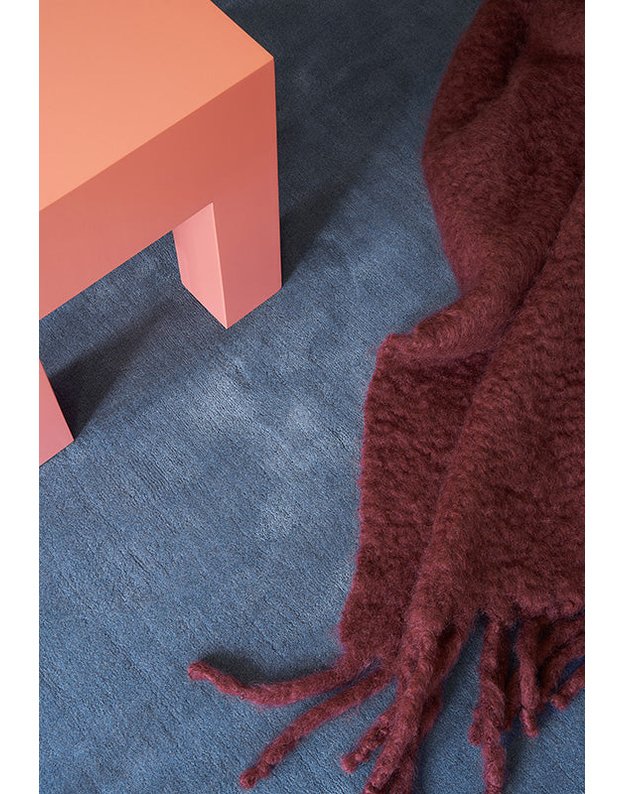 SOLID WOOL CORNFLOWER BLUE kilimas