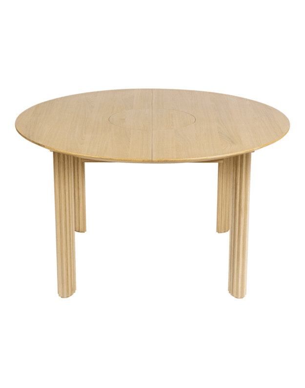 COMFORT CIRCLE EXTENDABLE DINING TABLE | Oak