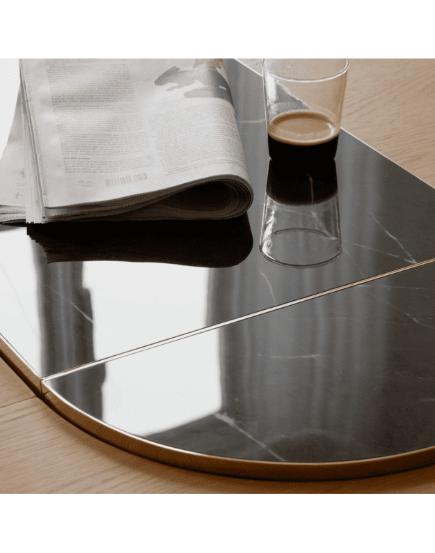 COMFORT CIRCLE EXTENDABLE DINING TABLE | Oak