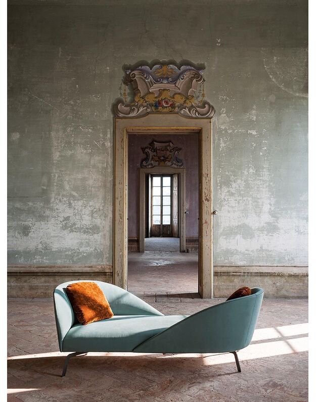 FACE TO FACE SOFA by Gordon Guillaumier