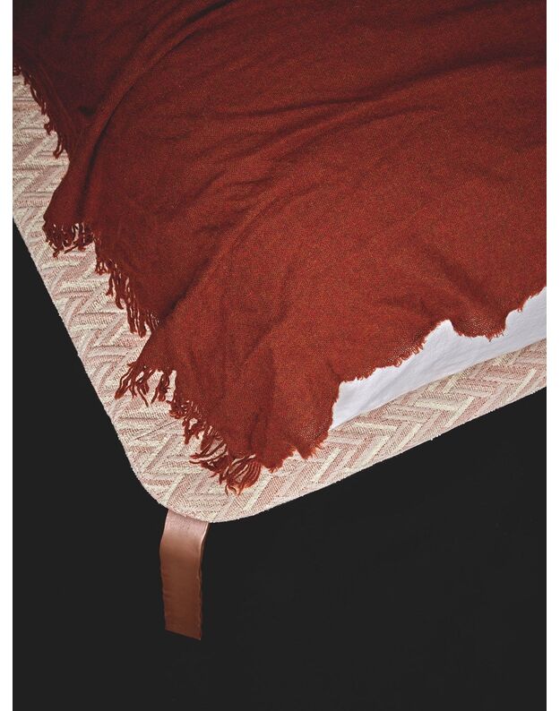 BED BEND - e