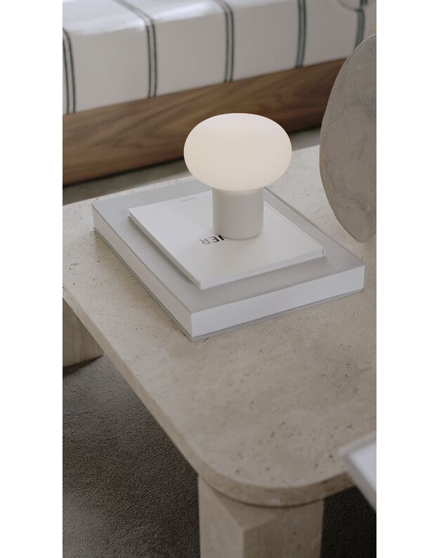 PORTABLE TABLE LAMP KARL JOHAN | light grey